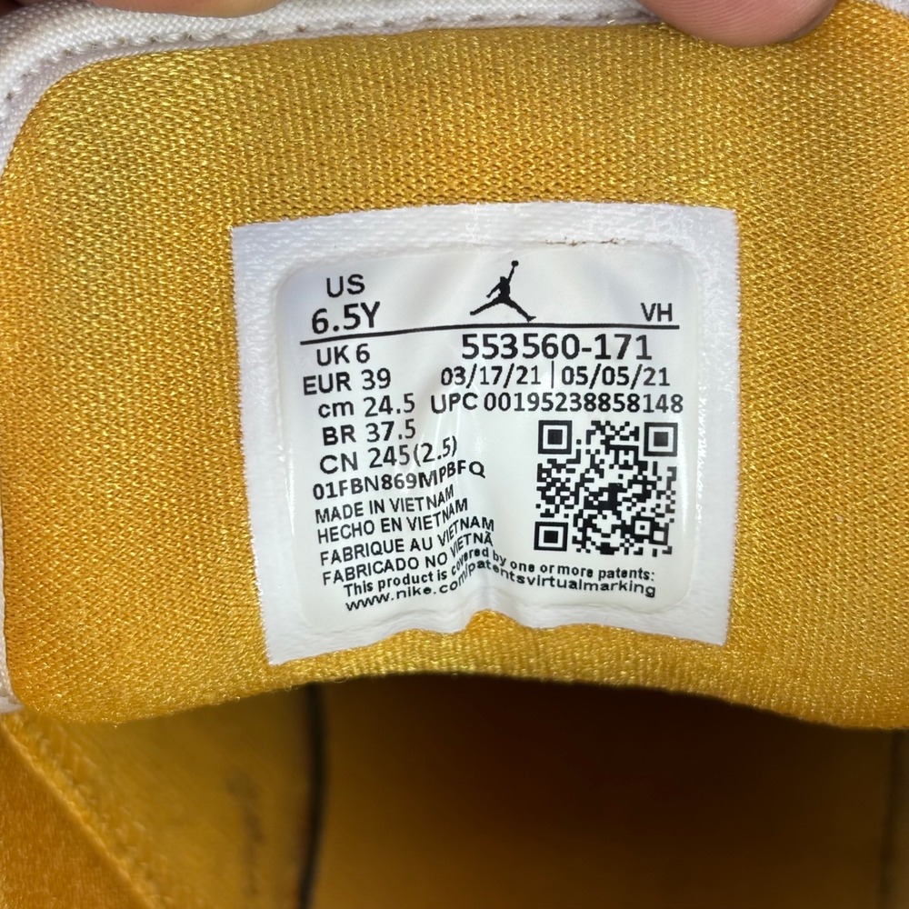 Nike Air Jordan 1 Low Pollen Yellow White GS 553560-171 Kids 6.5Y Womens 8 - Picture 6 of 7